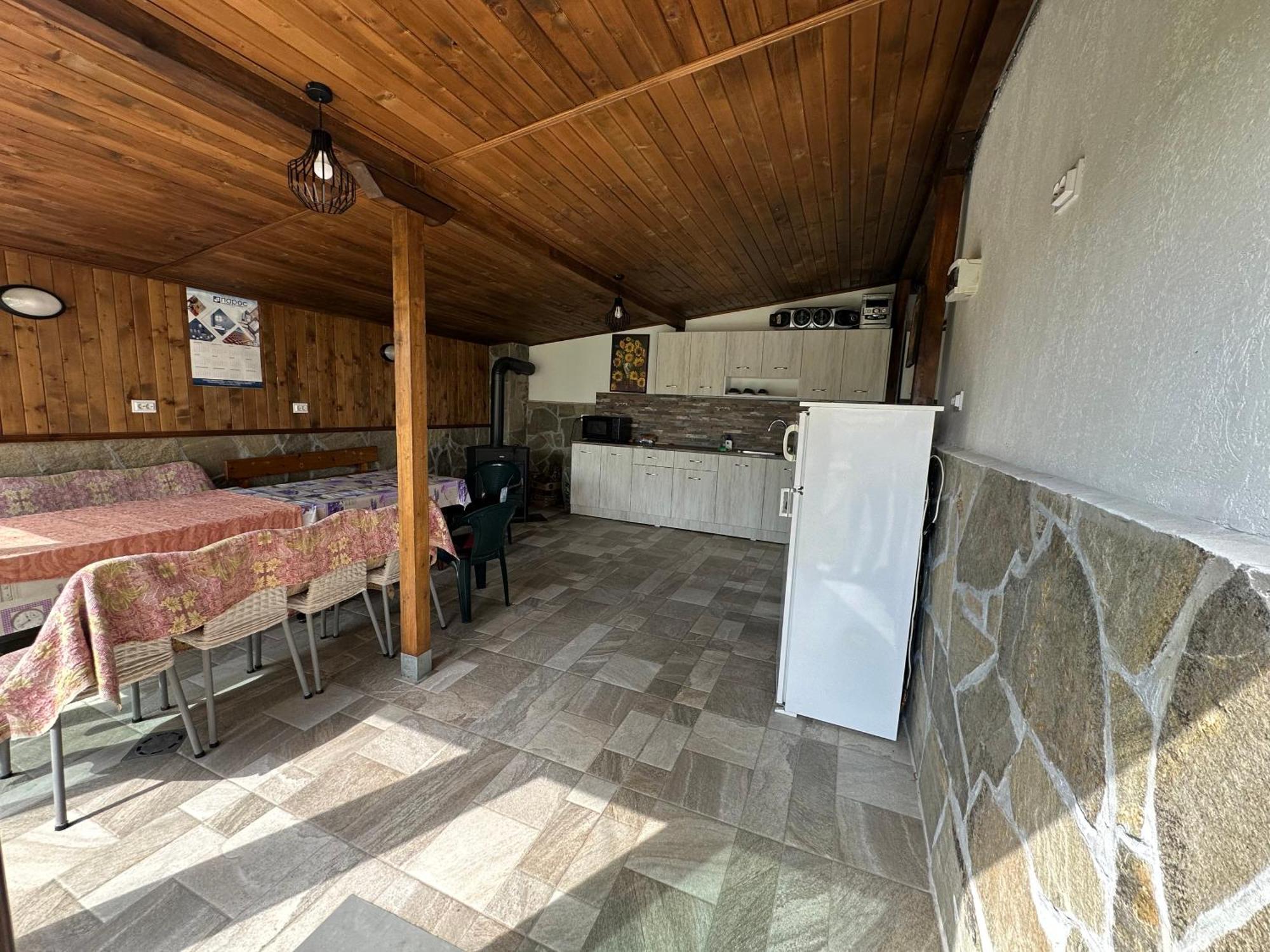 Velkovski Guest House Hisarya Exterior foto